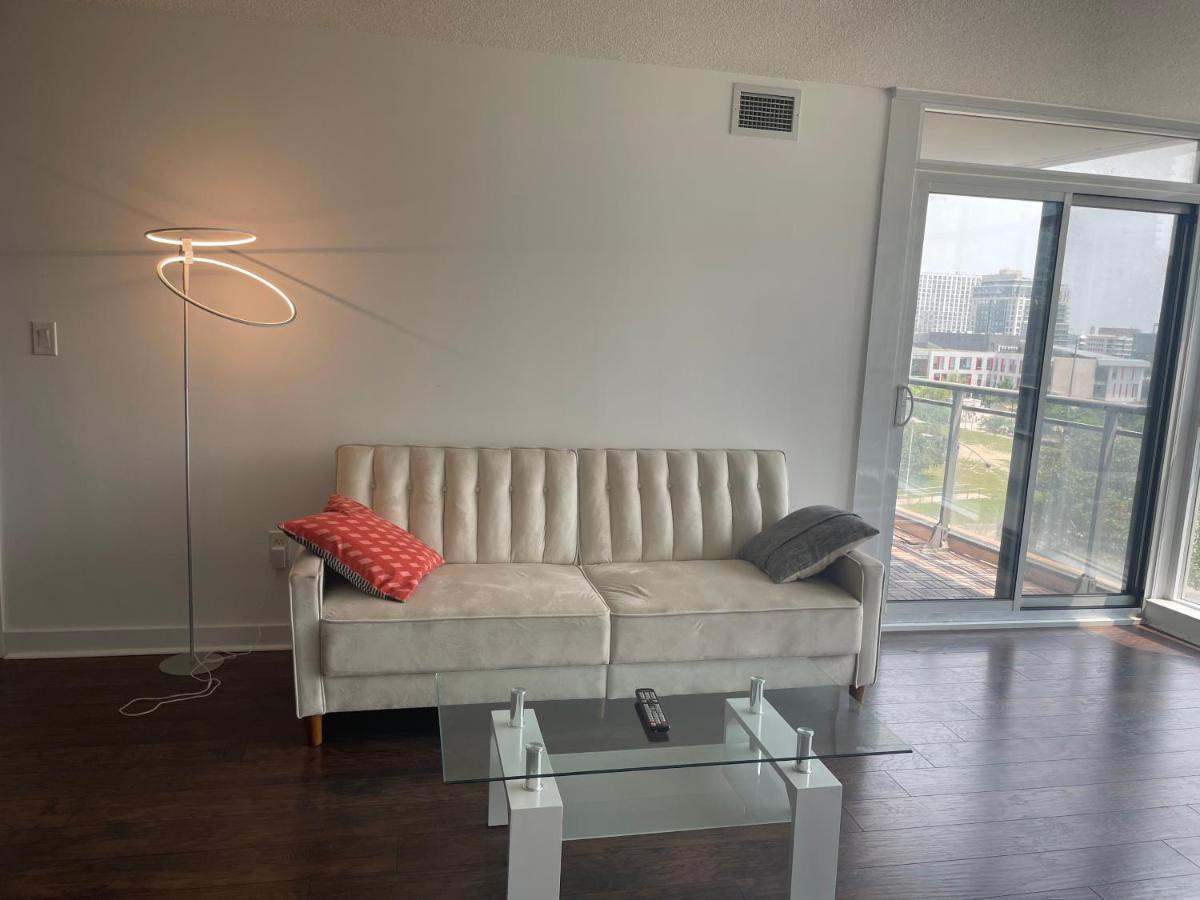 Three Br Condo Step To Cn Tower Rogers Center With Free Parking Toronto Exterior photo